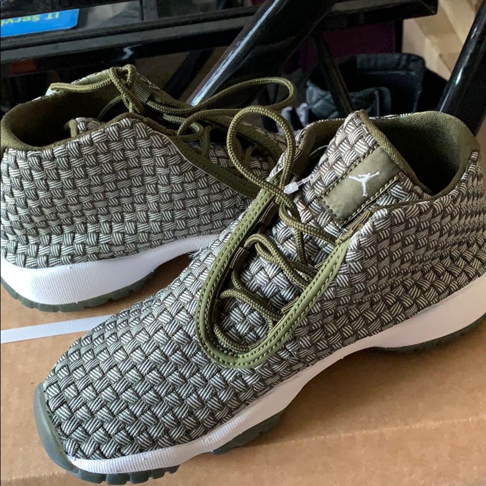 BNWT Jordan AJ Future In Olive Green/Iron Green
